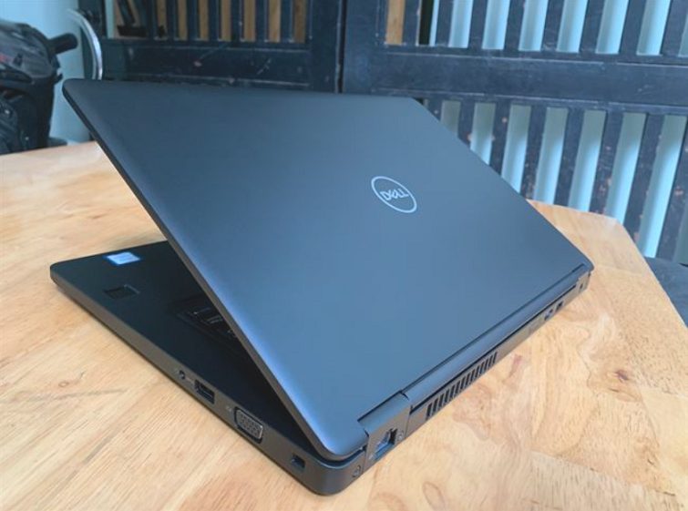 Dell Latitude E5491