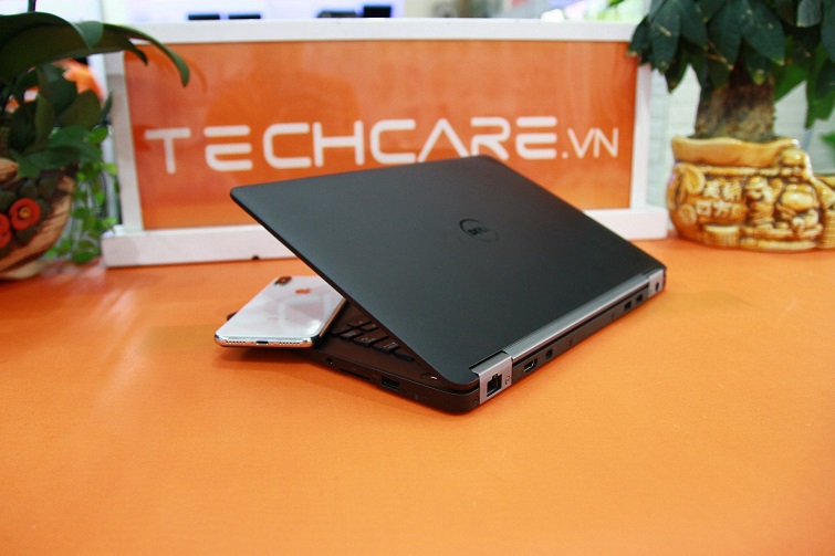 dell-latitude-e7270