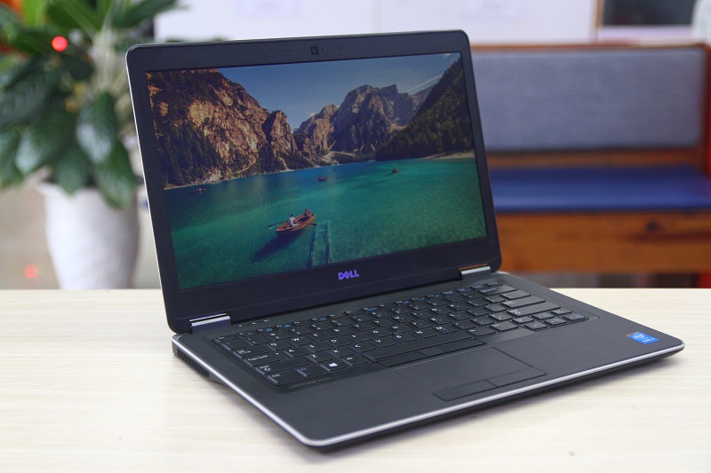Dell Latitude E7440