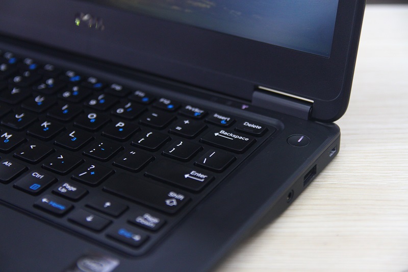 https://techcare.vn/dell-latitude-e7450-corei5/
