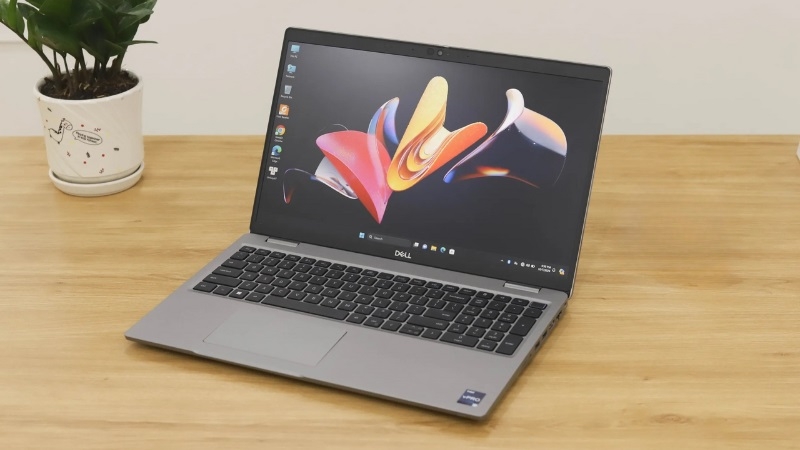 Thiết kế laptop Dell Latitude e5540 2023 Thiết kế laptop Dell Latitude e5540 2023