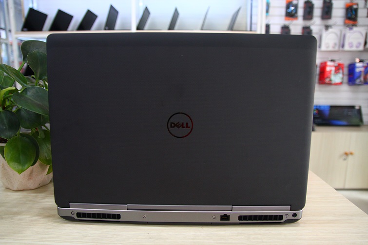 dell-precision-7720