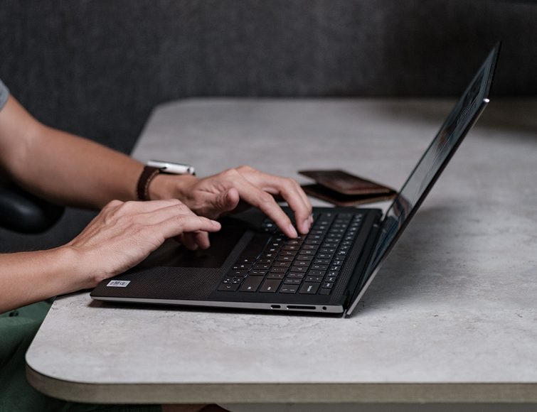 dell-precision-m5550