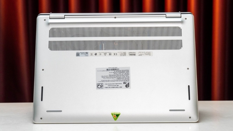 Thời lượng pin laptop Dell Pro 16 DC16251