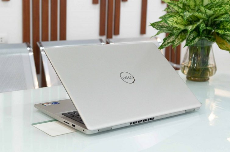 Dell Vostro 3500