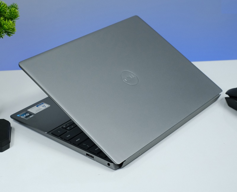 dell-vostro-5320