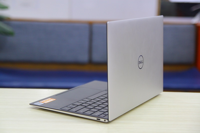 dell-xps-13-9305