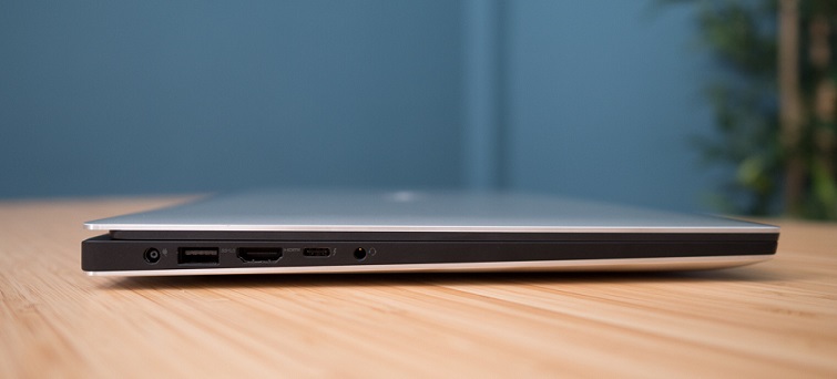 Cạnh trái của máy