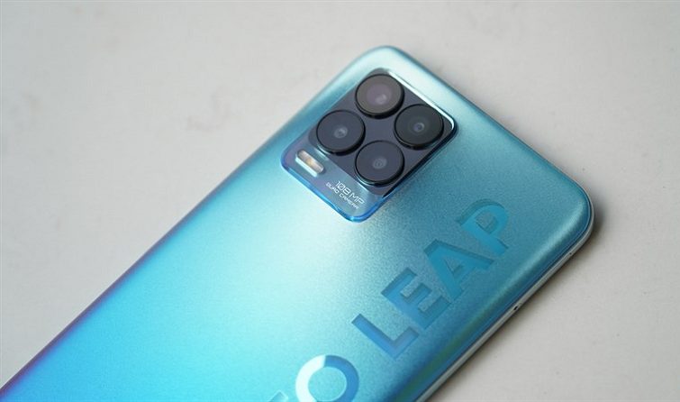 dich-vu-thay-camera-realme-da-nang