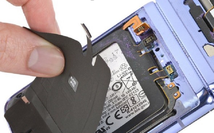 Ưu đãi khi thay pin Samsung Galaxy Z Flip tại Techcare