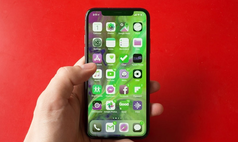 Những nguyên nhân và dấu hiệu nhận biết iPhone 13 Mini cần ép cổ cáp màn hình