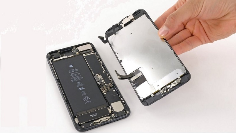 Dấu hiệu cho thấy điện thoại iPhone 14 Pro cần được ép cổ cáp màn hình