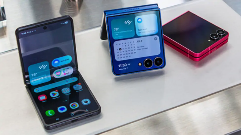 ep-kinh-samsung-galaxy-z-flip-8-tai-da-nang