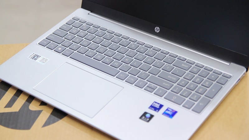 Laptop HP 15- FD1850T Laptop HP 15- FD1850T