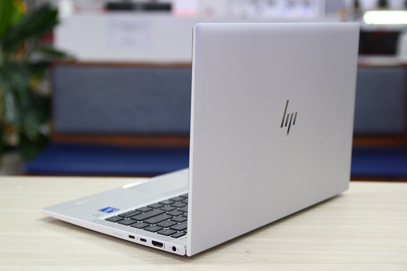 hp-elitebook-840-g8