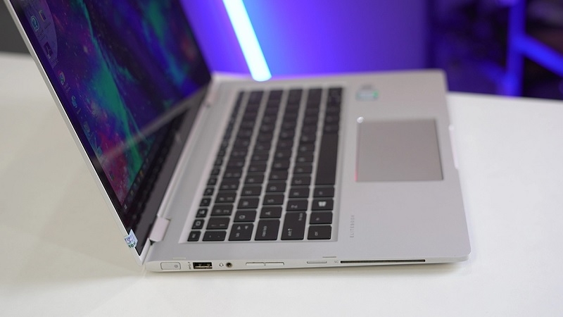 Laptop HP EliteBook x360 1030 G3 Laptop HP EliteBook x360 1030 G3