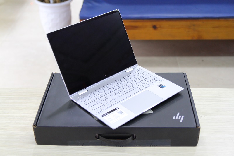 hp-envy-13-x360-2022
