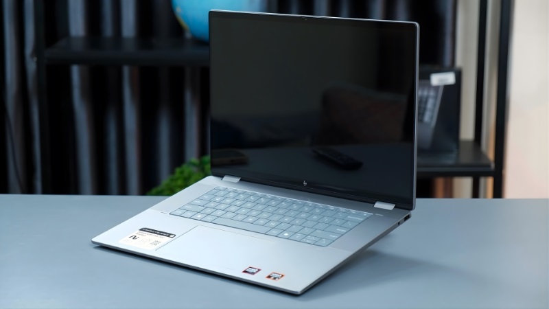 HP OmniBook X Flip 16 2-in-1 ar0013dx - Laptop Xoay Gập Linh Hoạt Với Hiệu Năng AI Mạnh Mẽ HP OmniBook X Flip 16 2-in-1 ar0013dx - Laptop Xoay Gập Linh Hoạt Với Hiệu Năng AI Mạnh Mẽ