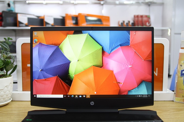 Màn hình hiển thị Full HD giúp hình ảnh chân thực, chi tiết và sắc nét hơn.