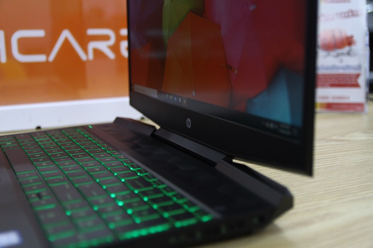 Phần loa được thiết kế gợn sóng