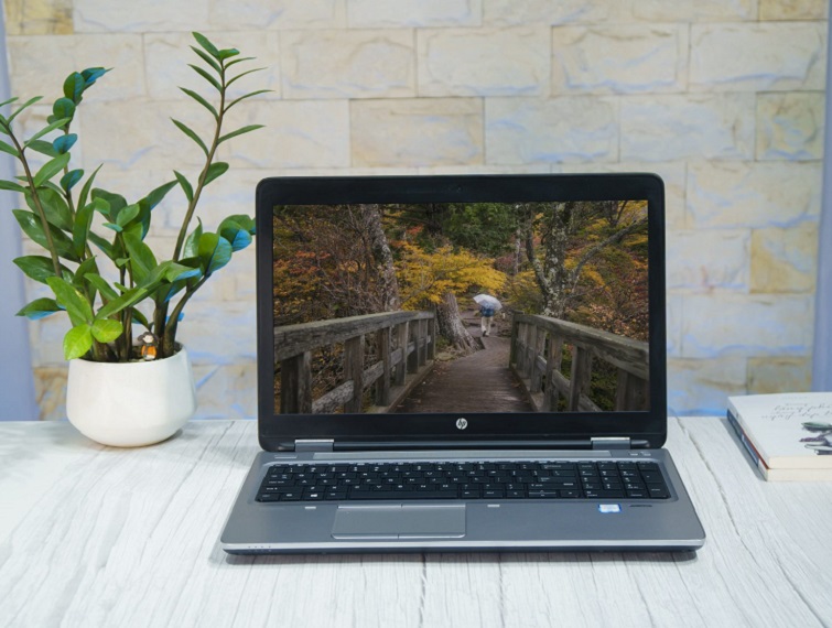 Chất lượng hình ảnh hiển thị tốt và các chi tiết thể hiện rõ ràng