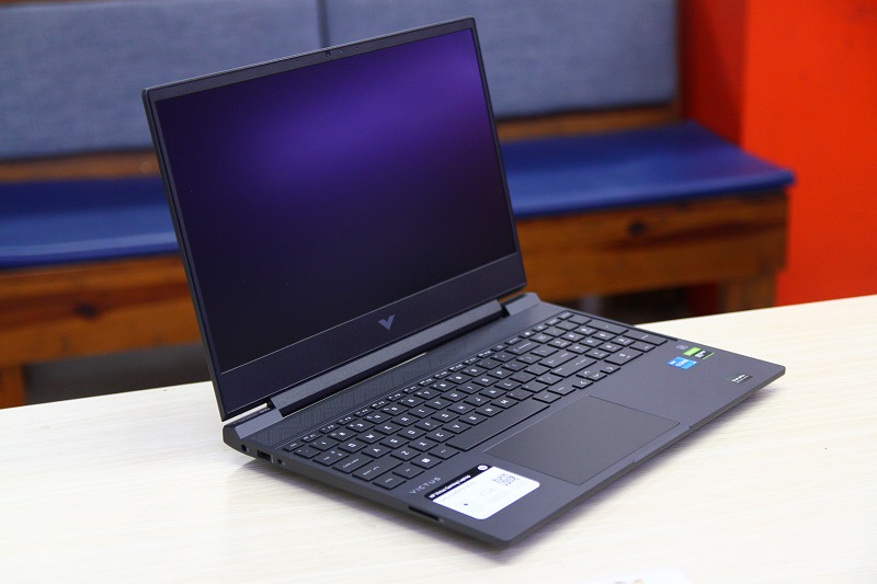 HP Victus 15-fa0031dx