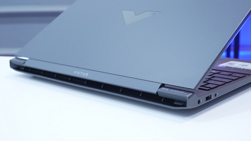 Laptop HP Victus 15-fb2063dx