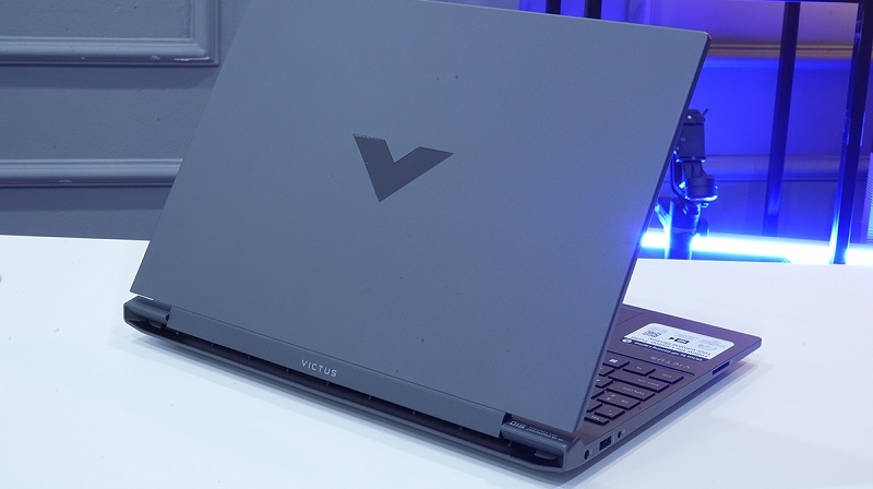 HP Victus 15-fb2063dx