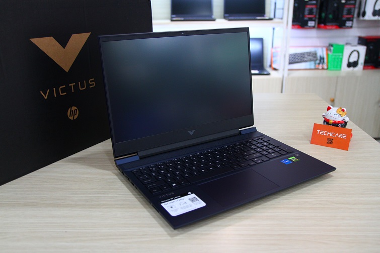 HP Victus 16