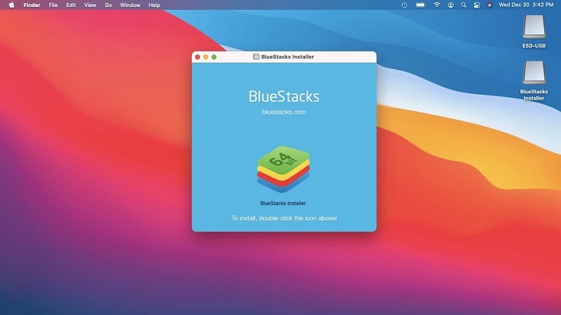 Khởi động phần mềm BlueStacks lên trên máy tính
