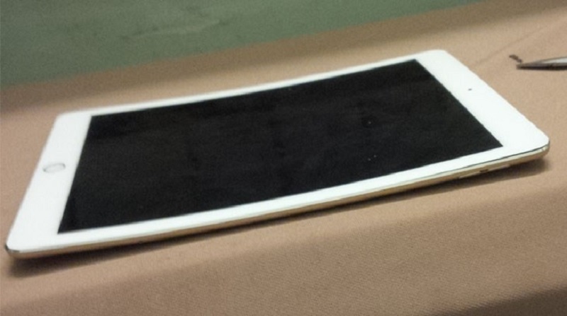 Kiểm tra tình trạng cong vênh trên thiết bị