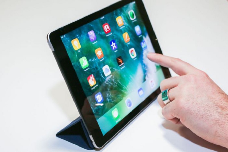 Màn hình rộng 9.7 inch