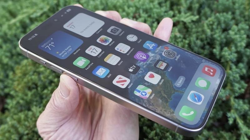 iPhone 15 Pro Max iPhone 15 Pro Max