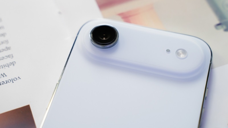 iPhone Air 2025 - Siêu Phẩm Mỏng Nhẹ Nhất Lịch Sử Apple