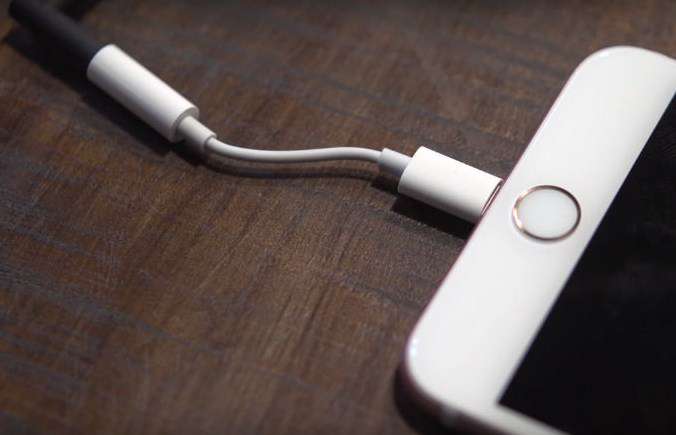 iphone sạc pin vào chậm