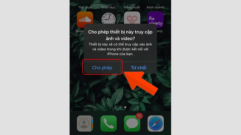 Kết nối iPhone với iTunes lần đầu bước 2 Kết nối iPhone với iTunes lần đầu bước 2