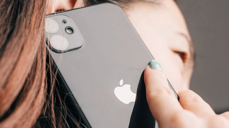 Iphone tắt màn hình khi gọi điện