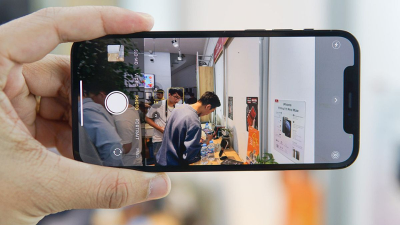 Khi Bấm Chụp Lấy Nét Và Độ Sáng