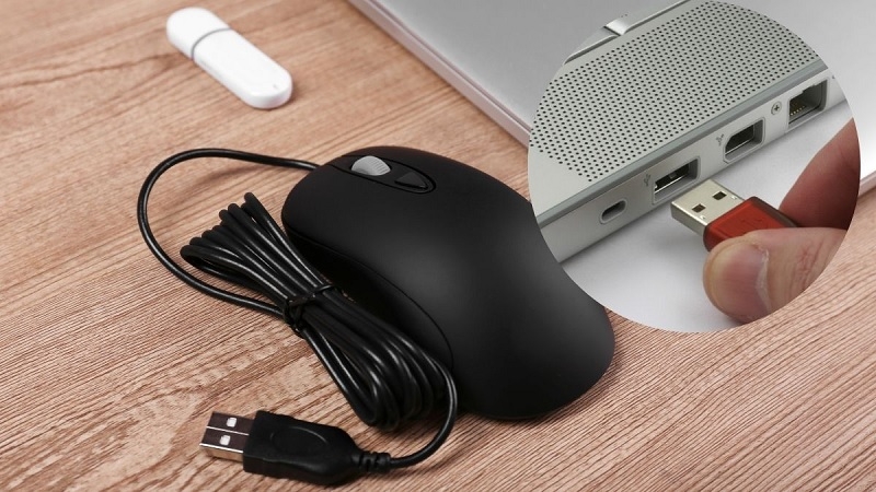 Kiểm tra cổng USB và dây cáp