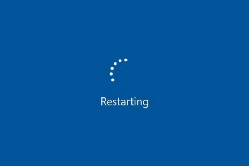 Laptop bị treo Restarting là lỗi gì?