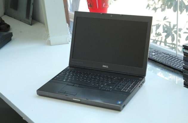 laptop cu gia duoi 10 trieu dong dell m4600