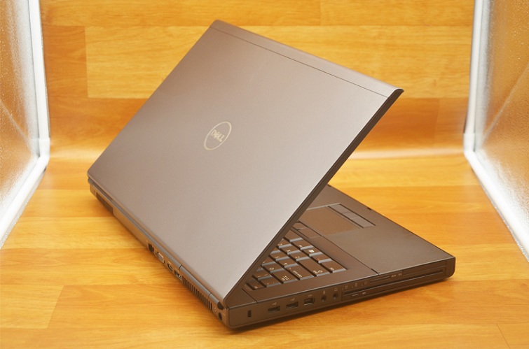 Dell Precision M6700
