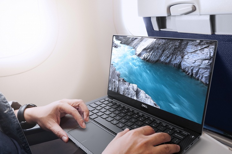 Tấm nền IPS cho máy góc nhìn rộng lên tới 178 độ