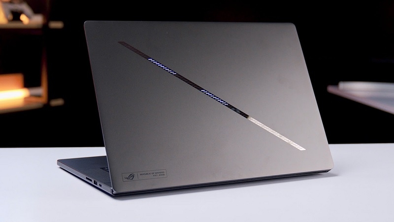 ASUS ROG Zephyrus G14 - hiệu năng cao cấp trong thân máy nhỏ gọn ASUS ROG Zephyrus G14 - hiệu năng cao cấp trong thân máy nhỏ gọn