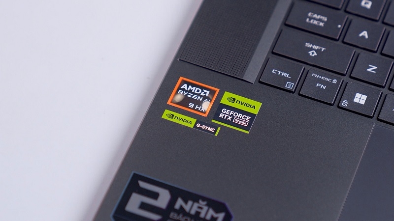 ASUS ROG Zephyrus G14 - hiệu năng mạnh mẽ trong thân máy gọn ASUS ROG Zephyrus G14 - hiệu năng mạnh mẽ trong thân máy gọn