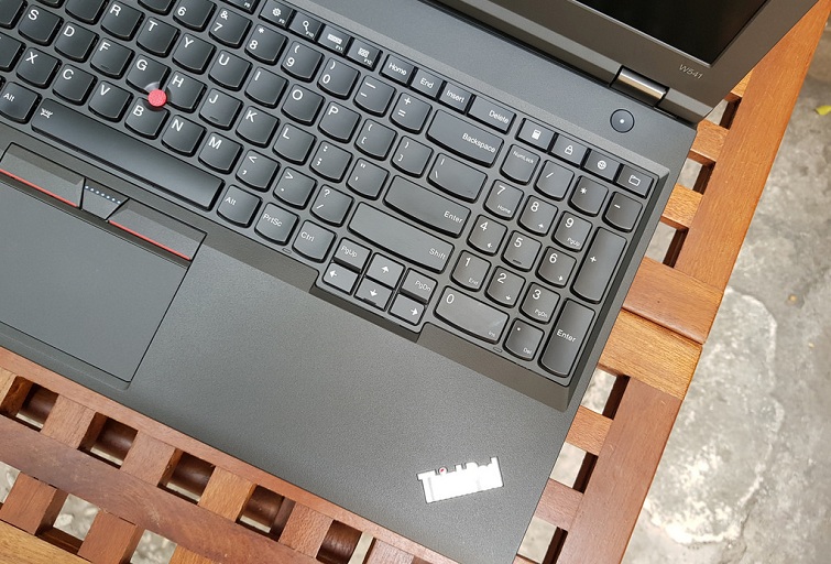 Trackpoint là một nét đặc trưng của Lenovo