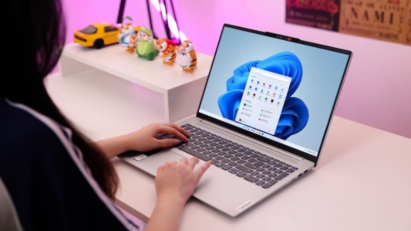 Laptop Lenovo IdeaPad Slim 5 16IMH9 Laptop Lenovo IdeaPad Slim 5 16IMH9