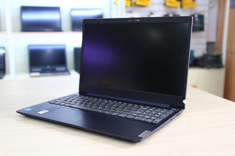 Lenovo IdeaPad 3 15ITL05