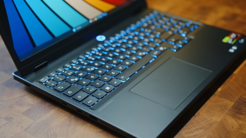 Lenovo Legion 5 15AHP10 83M00030VN - Laptop Gaming Cao Cấp Đáng Mua Năm 2025 Lenovo Legion 5 15AHP10 83M00030VN - Laptop Gaming Cao Cấp Đáng Mua Năm 2025