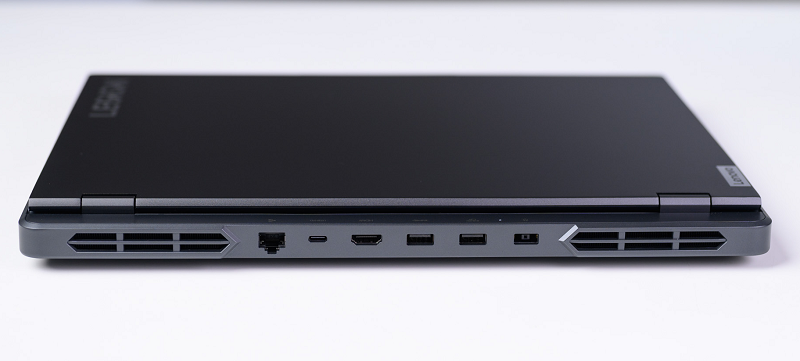 lenovo-legion-pro-5i-gen-8